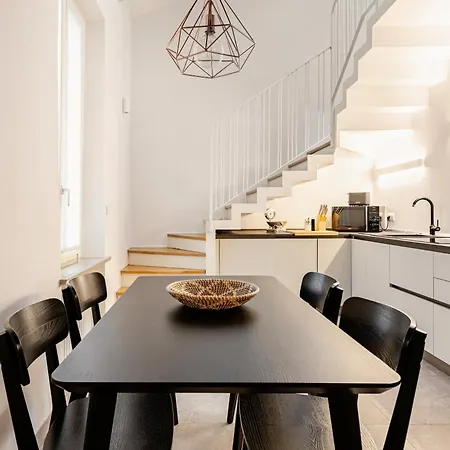 La Loggia Dei Conti * 库尼奥