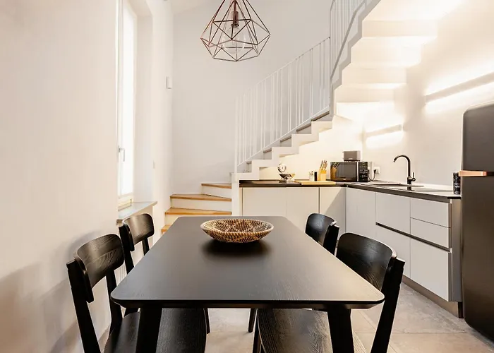 La Loggia Dei Conti * Cuneo